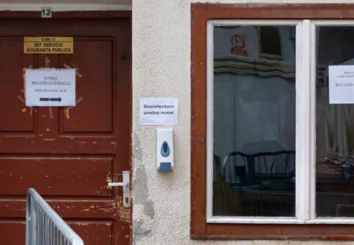Noi măsuri care să prevină răspândirea Covid-19 în interiorul Primăriei și către cetățeni