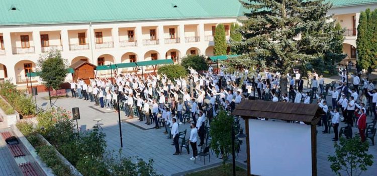 Tinerii – noua forță politică și administrativă pentru bistrițeni.